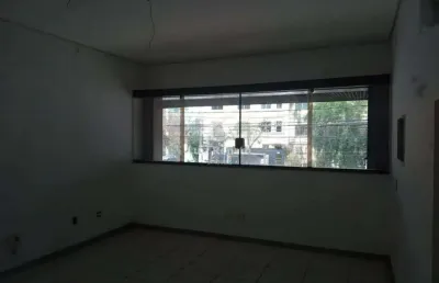 Ponto comercial para alugar na Avenida do Contorno, Santa Efigênia, Belo Horizonte