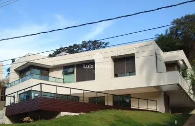 Oportunidade casa com 5 suítes no começo do condomínio vila alpina.
