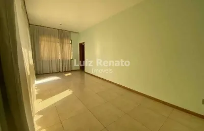 Casa com 3 quartos à venda na Rua Itamonte, Colégio Batista, Belo Horizonte