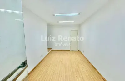 Casa comercial de 230 metros para alugar no funcionários