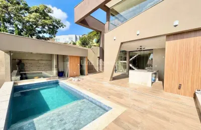 Casa com 5 quartos à venda na Rua Senador Amaral, Comiteco, Belo Horizonte