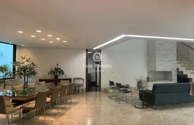 Casa para locação com 5 suítes no condomínio vila alpina.