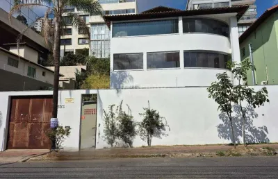 Casa com 7 quartos à venda na Rua Eclipse, Santa Lúcia, Belo Horizonte