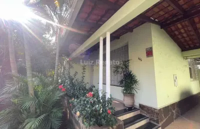 Casa com 5 quartos à venda na Rua Chefe Pereira, Serra, Belo Horizonte