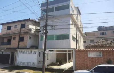 Sobrado quadriplex à venda com 5 quartos, 4 suítes , 3 vagas com elevador privativo em fase final d