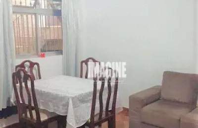 Casa térrea na penha com 3 dorms sendo 2 suítes, 2 vagas, 180m²