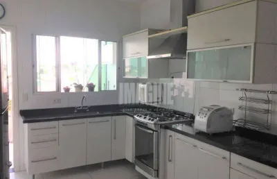Sobrado na vila matilde com 3 dormitórios sendo 3 suítes, 3 vagas, 210m²