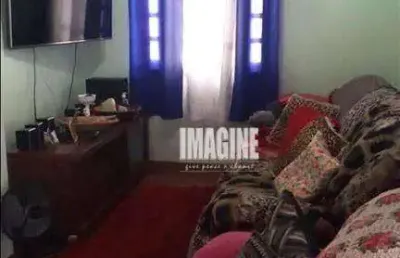 Casa térrea na vila prudente com 3 dorms sendo 2 suítes, 4 vagas, 190m²