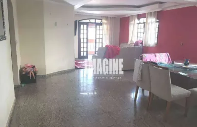 Sobrado no parque do carmo com 5 dorms sendo 4 suítes, 6 vagas, 800m²