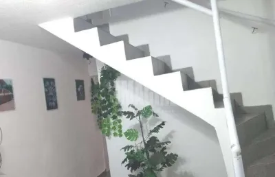 Sobrado na vila matilde com 2 dormitórios, 6 vagas, 85m²