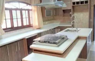 Sobrado na penha com 5 dorms sendo 3 suítes, 8 vagas, 449m²