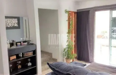 Sobrado em condomínio na vila matilde com 3 dorms sendo 1 suíte, 3 vagas, 135m²