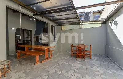 Casa em condomínio fechado com 4 quartos à venda na rua tenente-brigadeiro francisco de assis corrêa de mello, 910, jardim das américas, curitiba por r$ 849.000