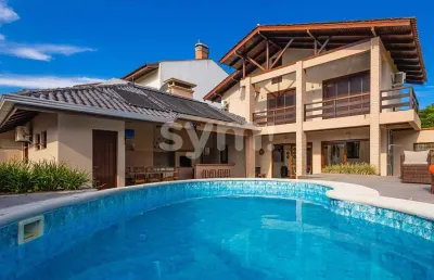 Casa em condomínio fechado com 5 quartos à venda na venezuela, 136, atami, pontal do paraná por r$ 1.980.000
