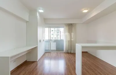 Apartamento com 1 quarto para alugar na avenida visconde de guarapuava, 2764, centro, curitiba por r$ 2.500