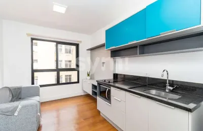 Apartamento com 1 quarto para alugar na rua emiliano perneta, 736, centro, curitiba por r$ 2.590