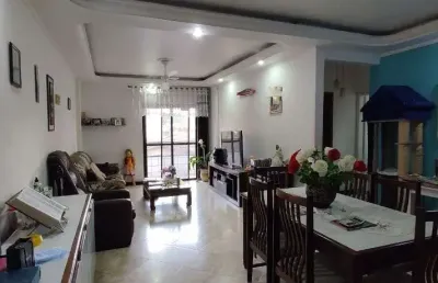 Lindo apartamento à venda com  02 dormitórios  no bairro de vila tupi -praia grande - sp