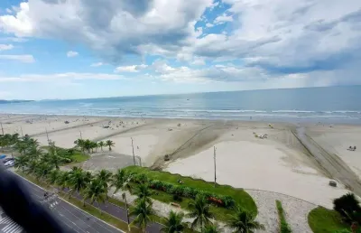 Apartamento com 2 quartos à venda na Avenida Presidente Castelo Branco, 11302, Balneário Pires, Praia Grande