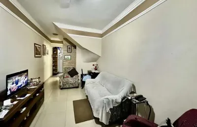 Casa em condomínio fechado com 2 quartos à venda na Rua Aruás, 70, Tupi, Praia Grande