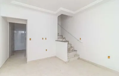 Sobrado com 2 dormitórios à venda, 55 m² por r$ 302.000,00 - solemar - praia grande/sp
