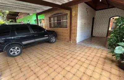 Casa com 2 quartos à venda na Rua Tamoios, 188, Tupi, Praia Grande