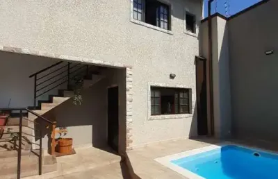 Sobrado isolado, alto padrão próximo à praia em peruíbe - sp