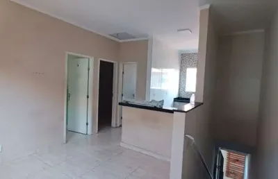 Casa com 2 dormitórios para alugar na vila tupi em praia grande - sp