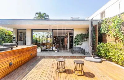 Casa com 2 quartos à venda na Rua Evezu, Alto de Pinheiros, São Paulo