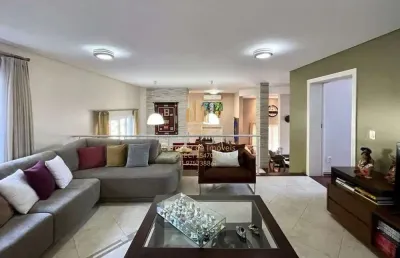 Casa em condomínio com 4 suítes à venda por r$ 1.990.000