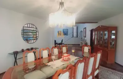 Casa à venda na granja viana por r$ 3.400.000, com 4 suítes