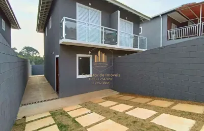 Casa com 2 dormitórios à venda, 67 m² por r$ 390.000,00