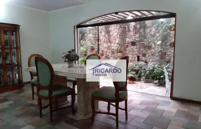 Casa comercial com 4 salas para alugar na Alameda Yayá, Gopoúva, Guarulhos