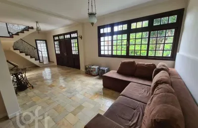 Casa com 6 quartos à venda na rua josé batista rosa, 84, trindade, florianópolis, 280 m2 por r$ 2.200.000