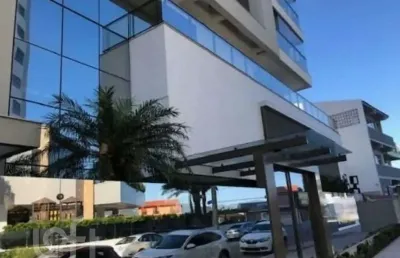 Apartamento com 3 quartos à venda na rua marechal hermes, 121, estreito, florianópolis, 108 m2 por r$ 1.660.975