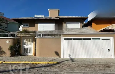 Casa com 4 quartos à venda na rua laélia purpurata, 145, joão paulo, florianópolis, 310 m2 por r$ 3.300.000