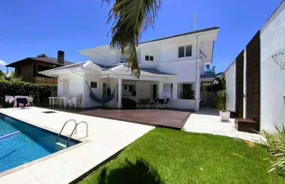 Casa com 4 quartos à venda na rua dos meros, 671, jurerê, florianópolis, 330 m2 por r$ 4.600.000