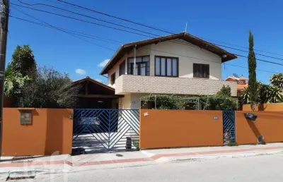 Casa com 5 quartos à venda na servidão candido manoel pires, 73, campeche, florianópolis, 183 m2 por r$ 2.100.000