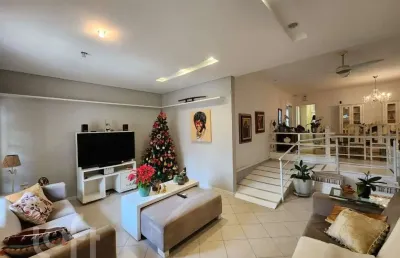 Casa com 3 quartos à venda na waldemiro monguilhot, 85, centro, florianópolis, 230 m2 por r$ 1.390.000
