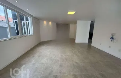 Casa com 4 quartos à venda na rua professor walter de bona castelan, 84, córrego grande, florianópolis, 487 m2 por r$ 2.450.000