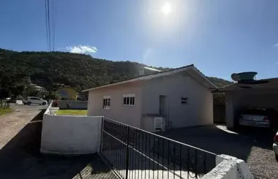 Casa com 3 quartos à venda na rodovia francisco thomaz dos santos, 5697, armação do pântano do sul, florianópolis, 105 m2 por r$ 1.800.000