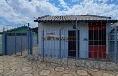 Casa com 2 quartos à venda na rua henrique matias ribeiro ou 47, 1089, jardim algarve, alvorada, 55 m2 por r$ 299.900