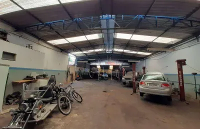 Barracão à venda, 297 m² por r$ 1.500.000,00 - vila rezende - piracicaba/sp