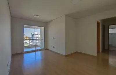 Edificio cantares - 3 quartos (1 suite) - 2 vagas paralelas - andar alto.