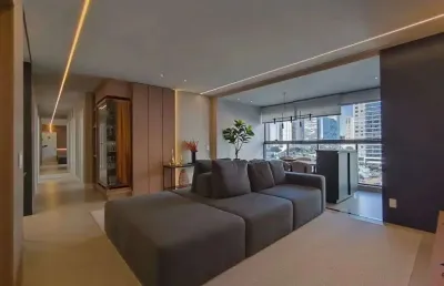 Edificio gloria - 3 quartos (1 suite) - 2 vagas de garagem - andar alto!