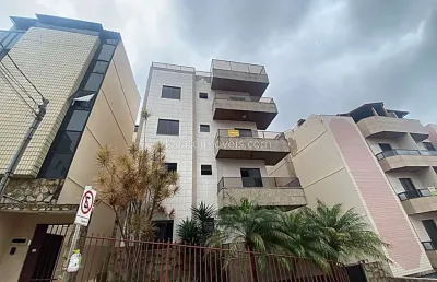 Apartamento três quartos, sendo uma suíte no jardim laranjeiras