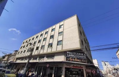 Apartamento com 3 quartos para alugar na Rua São Sebastião, 375, Centro, Juiz de Fora