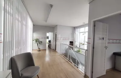 Ponto comercial para alugar na Rua Espírito Santo, 885, Centro, Juiz de Fora