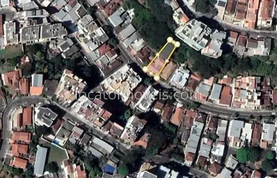 Casa / terreno em plena rua dr. joão pinheiro - jardim glória , bem perto do centro