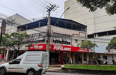Sala comercial para alugar na Praça Alfredo Lage, 22, Manoel Honório, Juiz de Fora