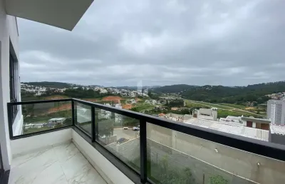 Linda casa com dois quartos, duas suites no condomínio via do sol